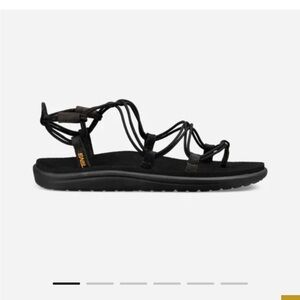 Teva Voya Infinity Sandal Size 7